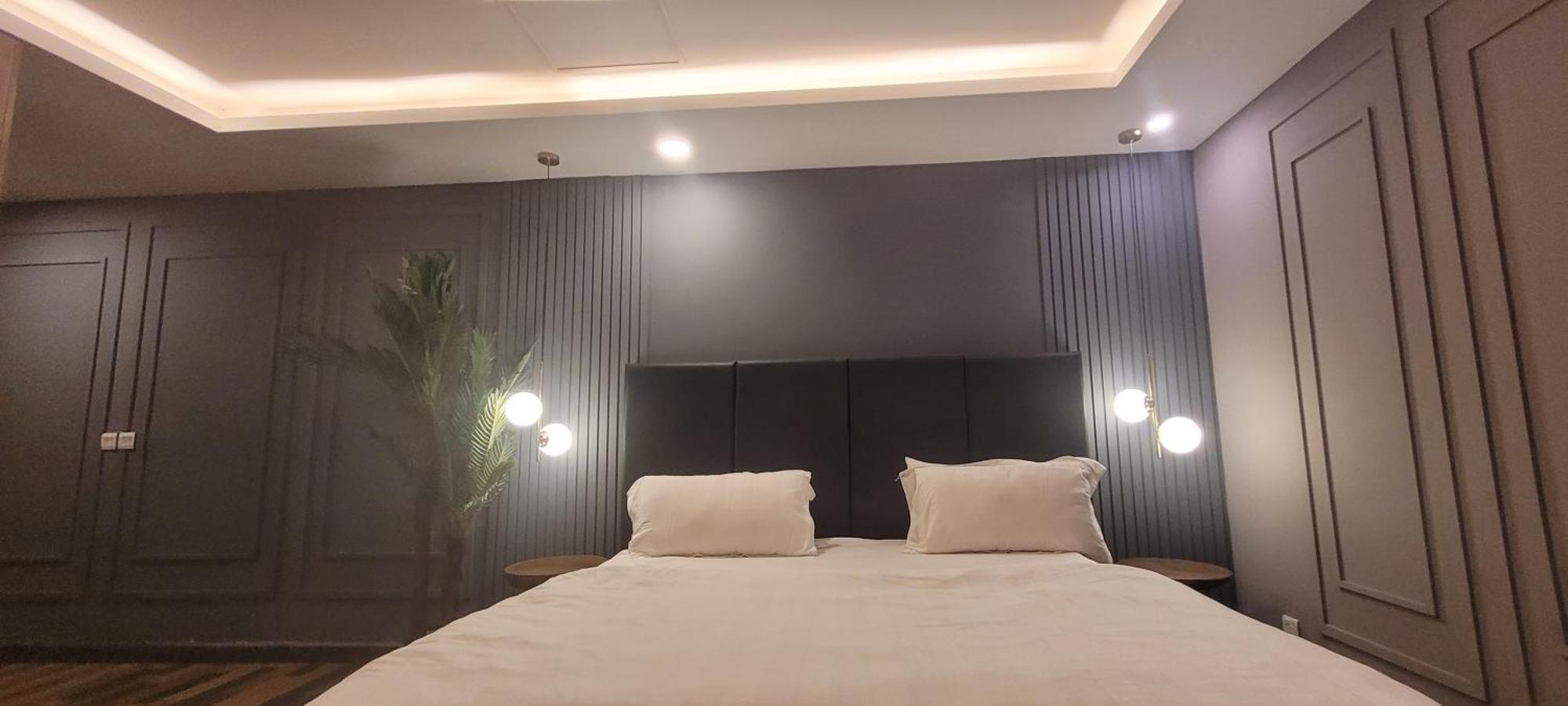 Goldcrest Luxury Apartments Lahor Kültér fotó